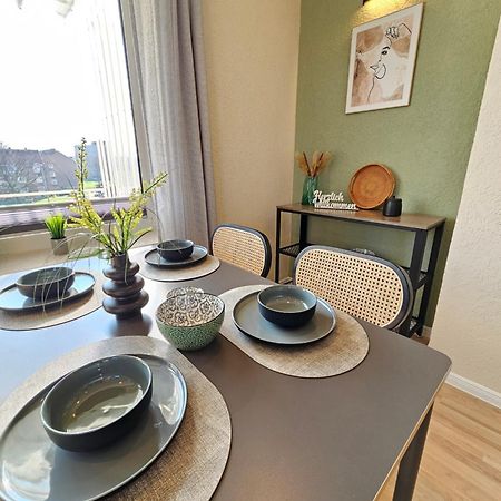 Neu Businessapp In Zentraler Lage Mit 3 Schlafzimmern Fuer Geschaeftsreisende Pendler Und Familien Naehe Sz See ซาลซ์กิทเทอร์ ภายนอก รูปภาพ
